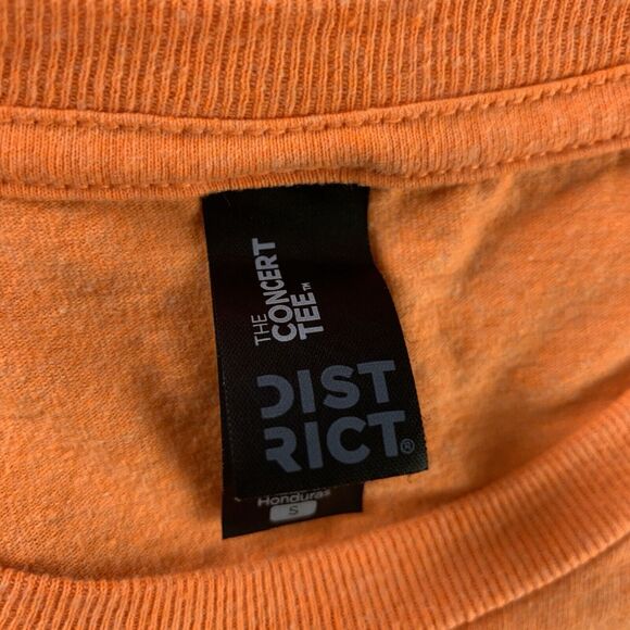 The Last Guardian Shirt Mens Small Orange Trico Boy Video Game Double Sided Tee - Picture 8 of 9